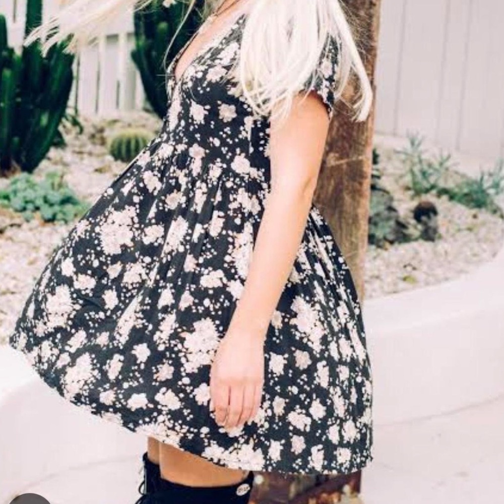 Spell Black Floral Mini Dress with Cream Flowers - Picture 8 of 14